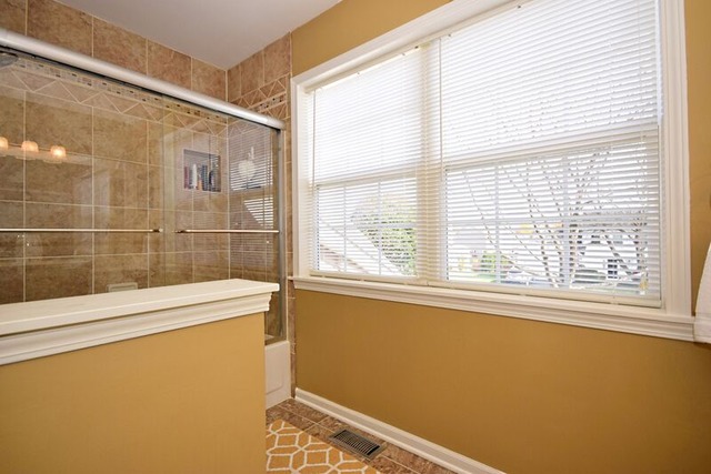 1334 Paddock Pl, Bartlett, IL 60103 photo 18