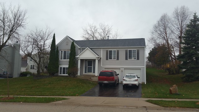4 Falcon Ridge Ct, Algonquin, IL 60102 photo 1