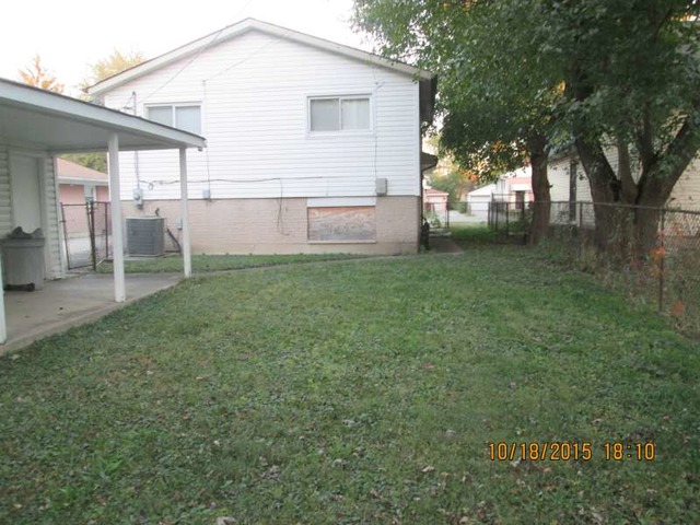 16516 Marshfield Ave, Markham, IL 60428 photo 4