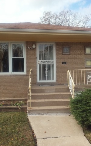 9732 S Torrence Ave, Chicago, IL 60617 photo 1