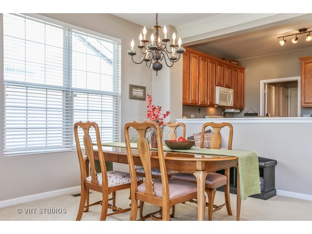2500 Harvest Vly, Elgin, IL 60124 photo 12