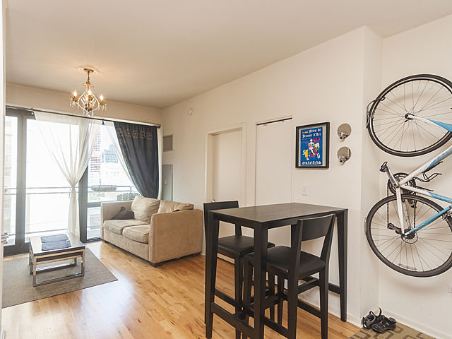 1 E 8th St #909, Chicago, IL 60605 photo 3