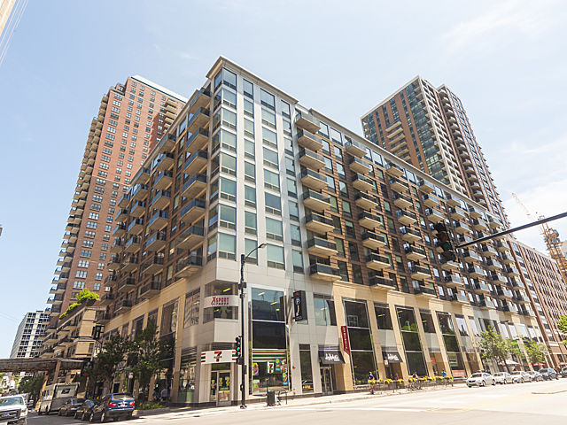 1 E 8th St #909, Chicago, IL 60605 photo 2