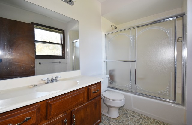16141 George Ct, Plainfield, IL 60586 photo 13