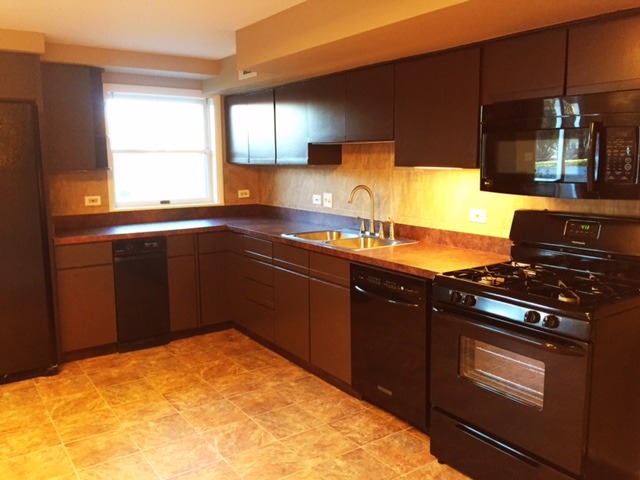 1007 Peace Dr, Wheeling, IL 60090 photo 7