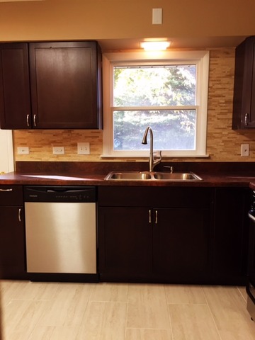 1007 Peace Dr, Wheeling, IL 60090 photo 4
