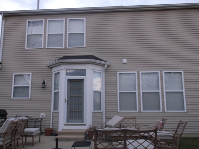 1501 Broadlawn Dr, Plainfield, IL 60586 photo 2