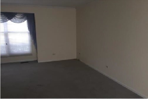 2839 Farmington Rd, Northbrook, IL 60062 photo 5