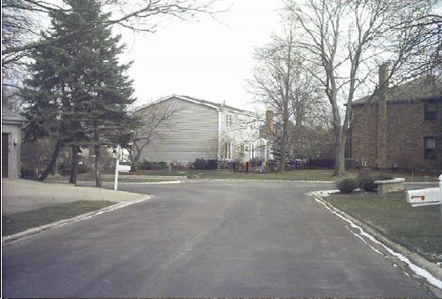 2839 Farmington Rd, Northbrook, IL 60062 photo 3