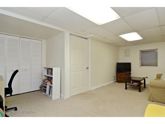577 Arthur Dr, Cary, IL 60013 photo 5