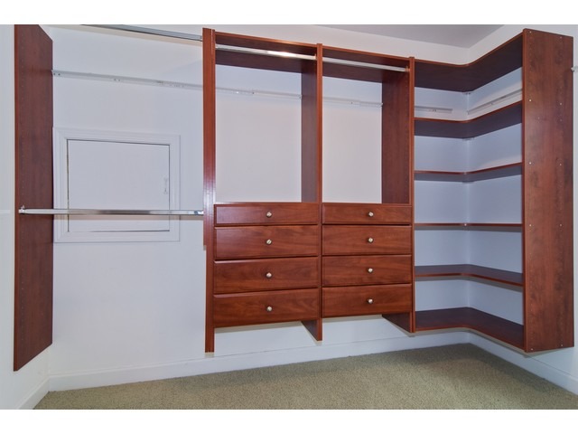 1131 Howard St, Wheaton, IL 60187 photo 9