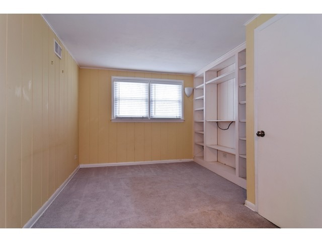 1131 Howard St, Wheaton, IL 60187 photo 5