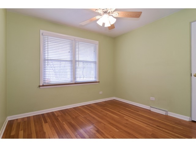 1131 Howard St, Wheaton, IL 60187 photo 11