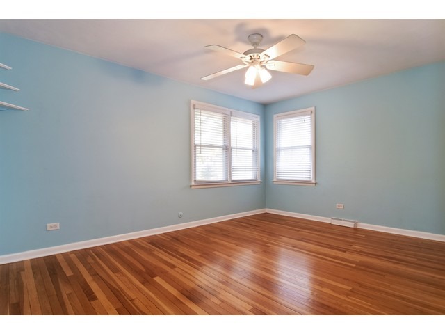 1131 Howard St, Wheaton, IL 60187 photo 13