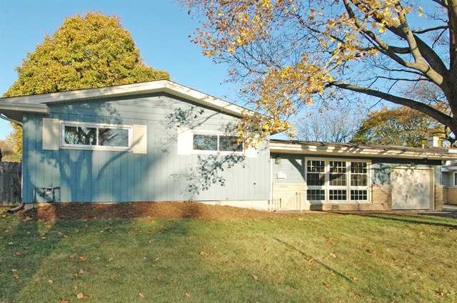 533 S 5th St, Dundee, IL 60118 photo 1