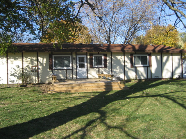 4005 Maple Ave, Mchenry, IL 60050 photo 4