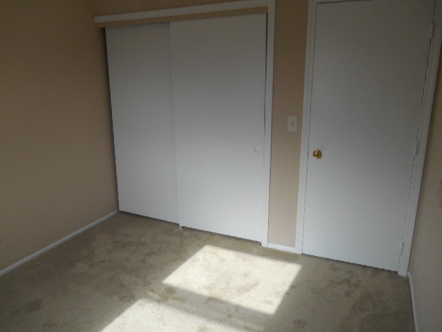 831 Minnesota Cir, Carol Stream, IL 60188 photo 13
