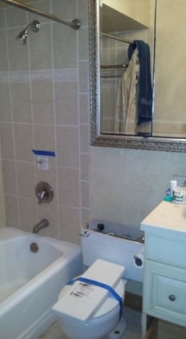 2001 Eastview Dr, Des Plaines, IL 60018 photo 8