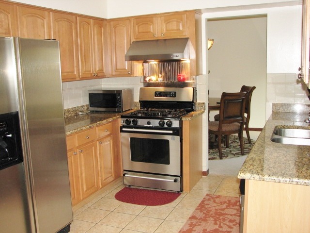 1966 Brookside Ln, Hoffman Estates, IL 60169 photo 7