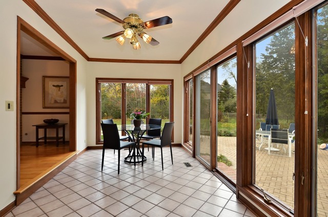 3735 Maple Ave, Northbrook, IL 60062 photo 5