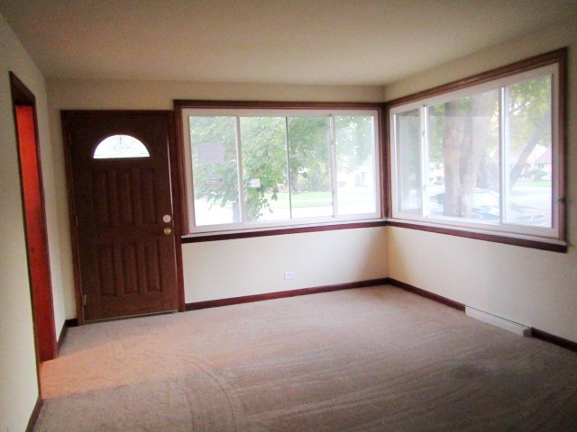 1533 N Wolf Rd, Berkeley, IL 60163 photo 2