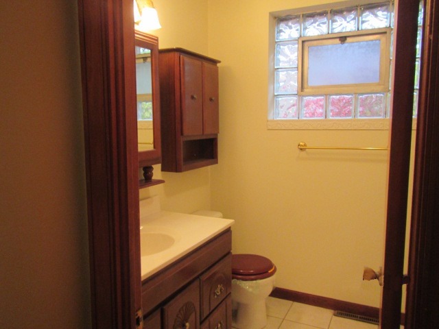 1533 N Wolf Rd, Berkeley, IL 60163 photo 7