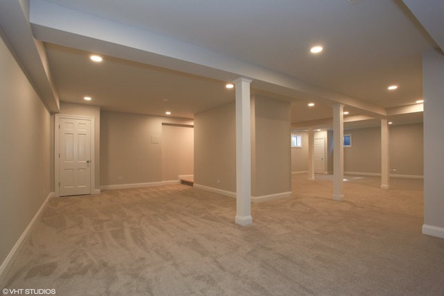 1230 W Deerpath Rd, Lake Forest, IL 60045 photo 22