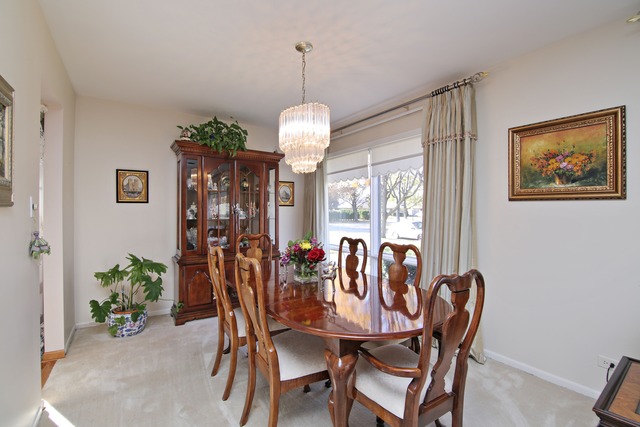 831 Long Rd, Glenview, IL 60025 photo 5