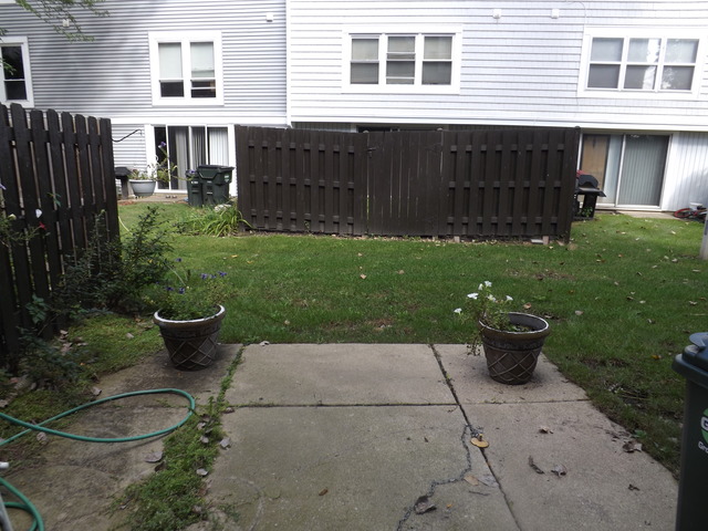 2214 Stratham Pl, Hoffman Estates, IL 60169 photo 14