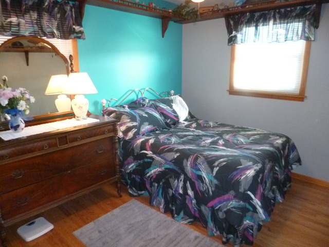 3219 Halsted St, Steger, IL 60475 photo 9