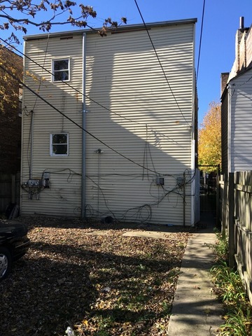 6337 S Artesian Ave, Chicago, IL 60629 photo 2
