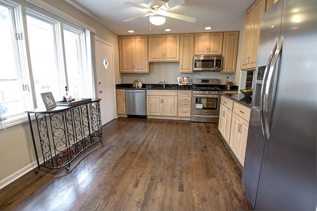 311 Wheeling Ave, Wheeling, IL 60090 photo 9