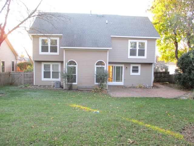 275 Hillhurst Dr, Cary, IL 60013 photo 24