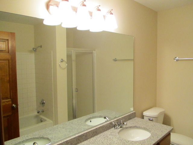 275 Hillhurst Dr, Cary, IL 60013 photo 20