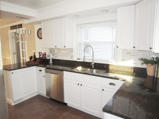 2313 S 10th Ave, Broadview, IL 60155 photo 9
