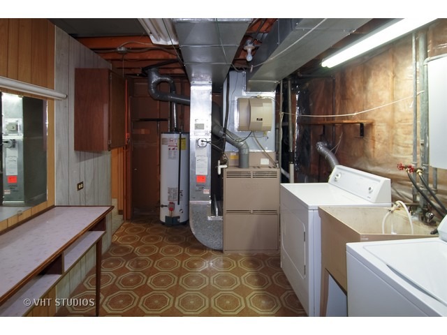 4405 Maple Ave, Brookfield, IL 60513 photo 12