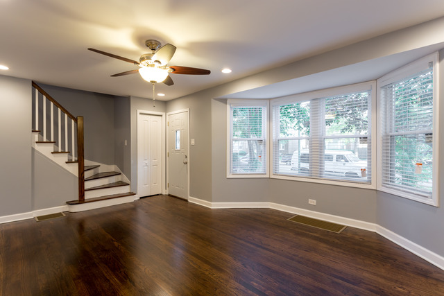 3432 W 82nd Pl, Chicago, IL 60652 photo 2