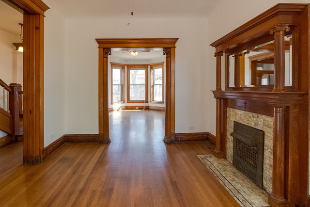 4828 S Champlain Ave, Chicago, IL 60615 photo 6