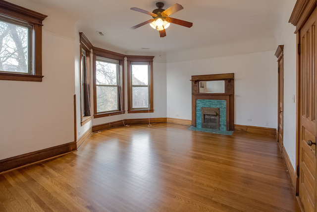 4828 S Champlain Ave, Chicago, IL 60615 photo 15
