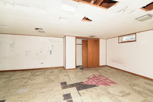 362 E St Charles Rd, Elmhurst, IL 60126 photo 7