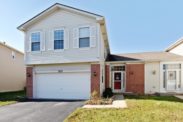 2213 Carpenter Ave, Plainfield, IL 60586 photo 2