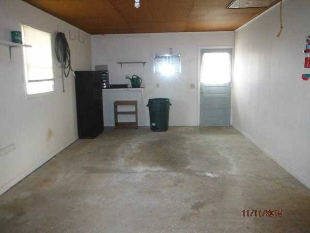 320 4th St, Mc Nabb, IL 61335 photo 10