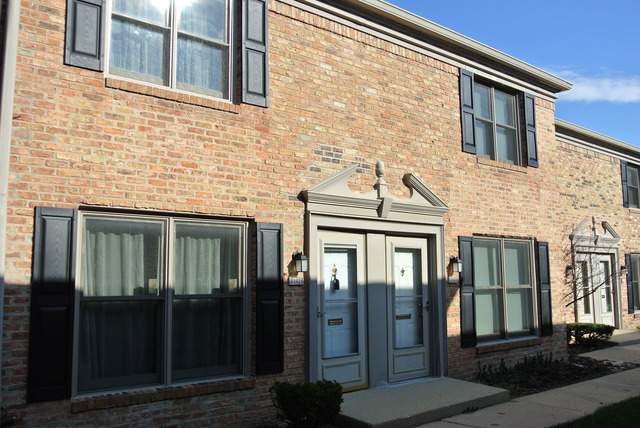 1734 Sessions Walk, Hoffman Estates, IL 60169 photo 1