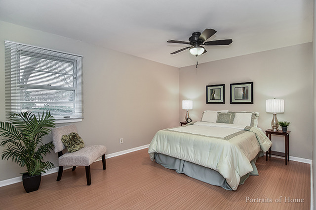 28 W166 Plainview Dr, Naperville, IL 60564 photo 9