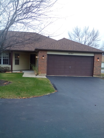 21311 Silktree Cir, Plainfield, IL 60544 photo 1