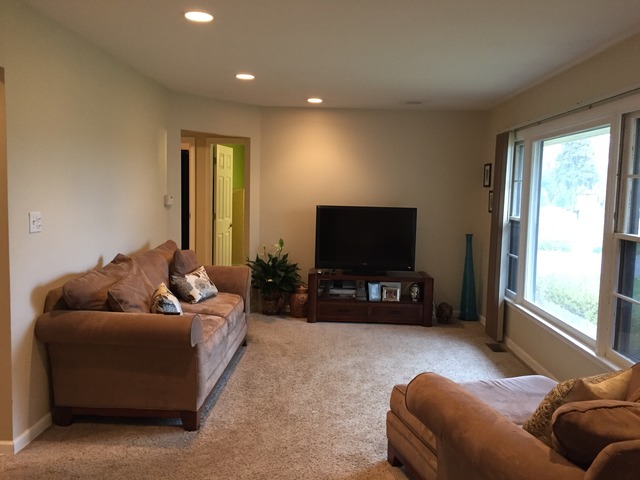 2708 Killarney Dr, Cary, IL 60013 photo 2
