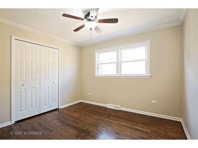 412 E 89th Pl, Chicago, IL 60619 photo 6