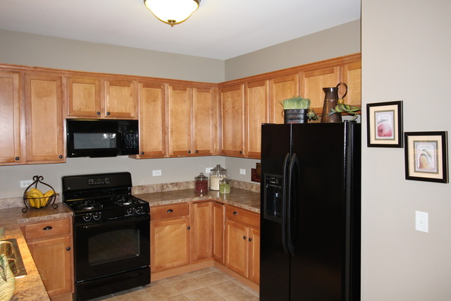 15713 Cove Cir, Plainfield, IL 60544 photo 13