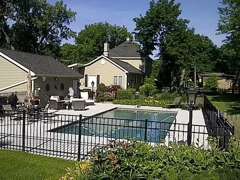 491 S Bartlett Rd, Bartlett, IL 60103 photo 12