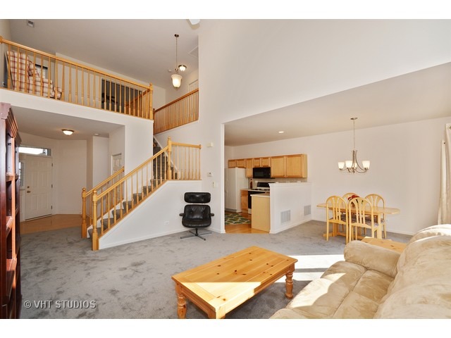 2489 Reflections Dr, Aurora, IL 60502 photo 4